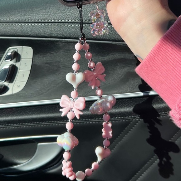 Phone Strap Lanyard β¨βοΈ Luxury cloud ribbons hearts beaded shiny luxe y2k kawaii - Picture 8 of 17